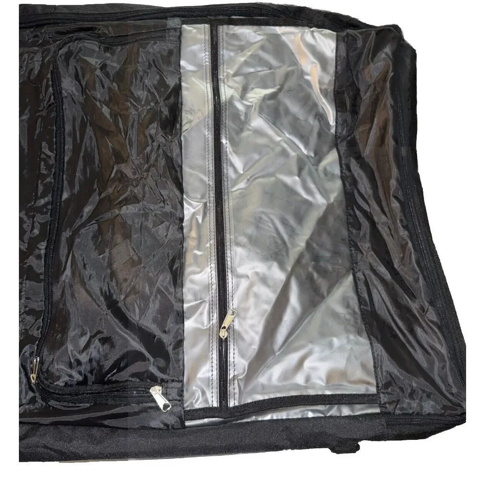 NWT Delsey Paris 45